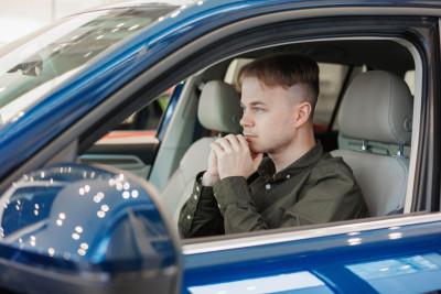 Dispelling Common Misconceptions About Bad Credit Car Loans with Car Lender in Windsor